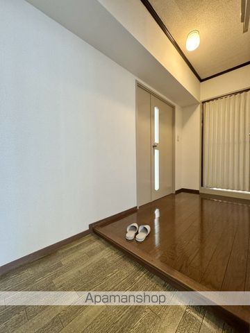 中島ハウスの玄関写真