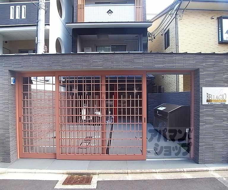 ベラジオ烏丸三条IIの外観写真