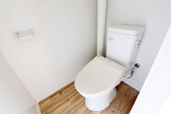 ビレッジハウス白銀2号棟のトイレ写真