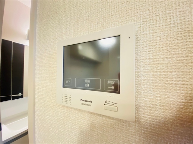 セキュリティ　同一建物内３０５号室内装写真転載