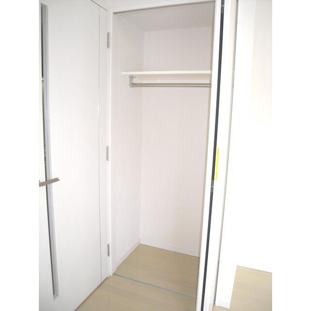 収納　※掲載写真は同物件別部屋です。