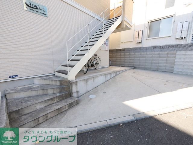 アザーレ・クオン読売ランド前壱番館の外観写真
