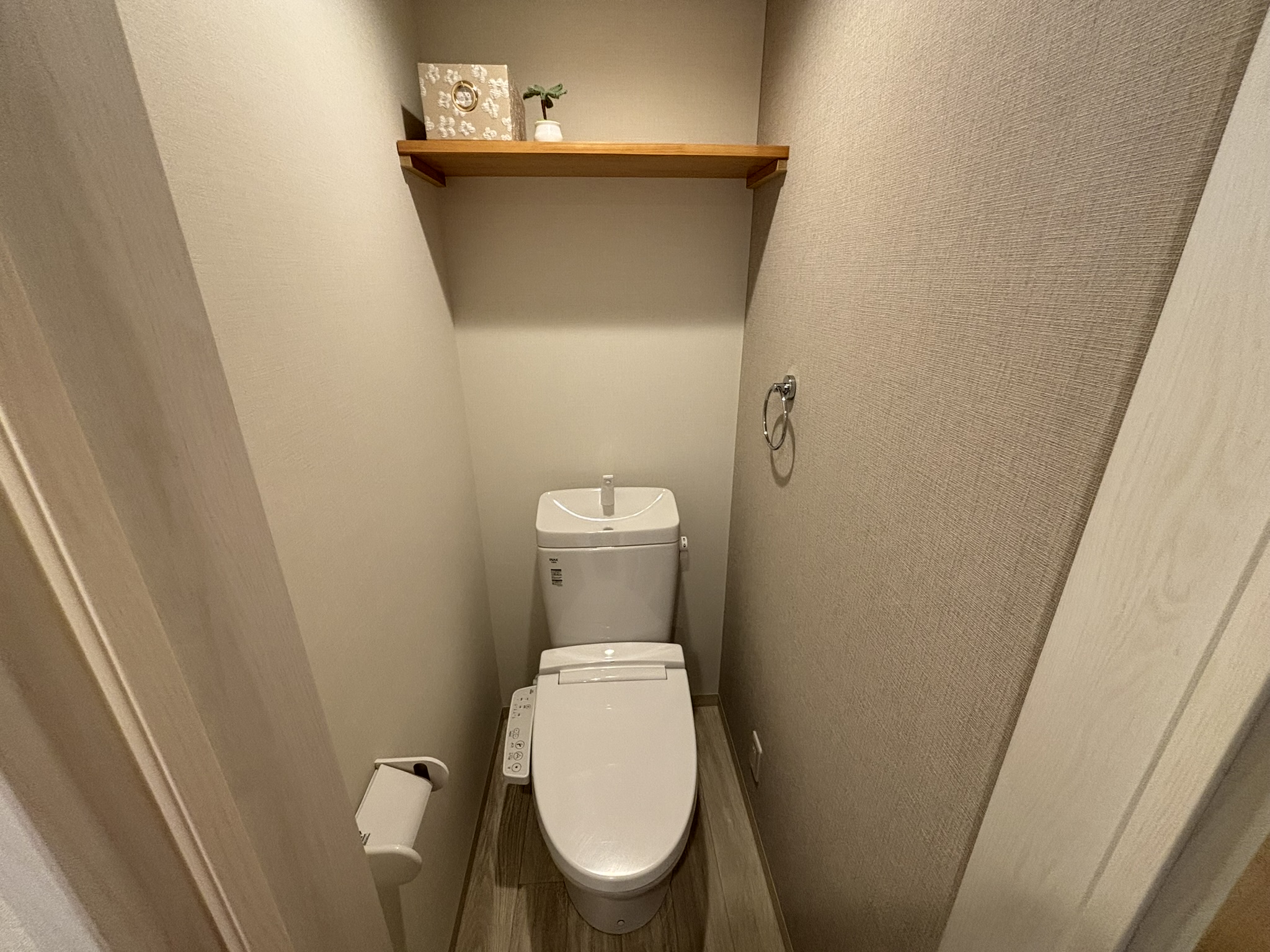 仙台市地下鉄南北線 河原町駅 徒歩14分 2階建 築8年のトイレ写真