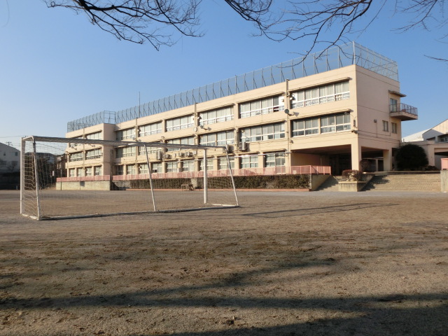 学園スカイマンションの周辺写真