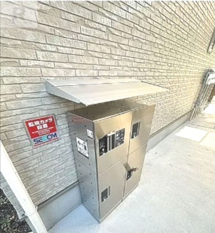 京阪本線 牧野駅 徒歩5分 3階建 築3年の外観写真