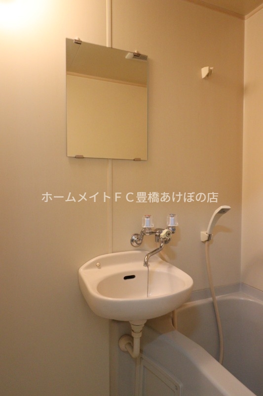 洗面設備　同型別部屋