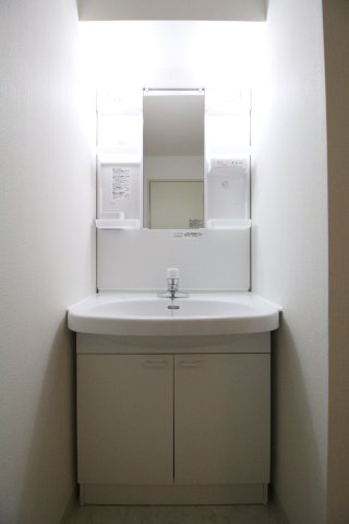 洗面設備　（別タイプ参考写真）マンション白陽　北区東田端2