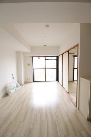 居室・リビング　（別タイプ参考写真）マンション白陽　北区東田端2