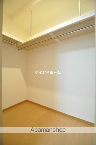 ＪＲ山陽本線 岡山駅 徒歩10分 15階建 築10年の内装写真