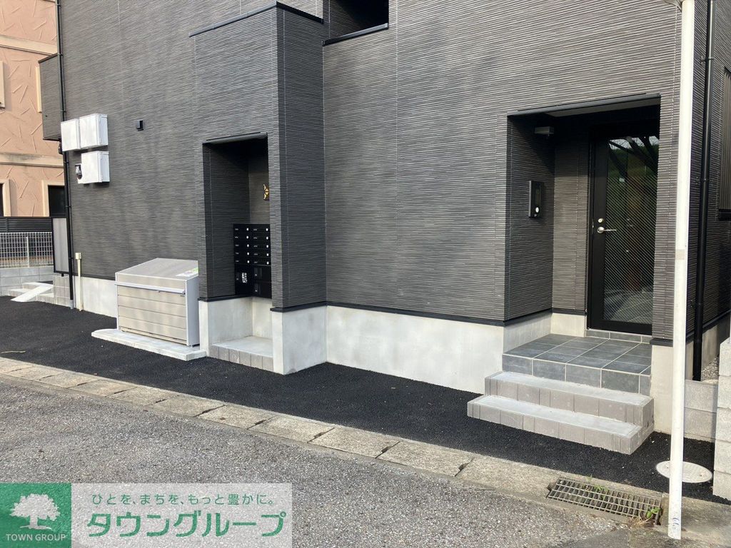 エントランス　エントランス