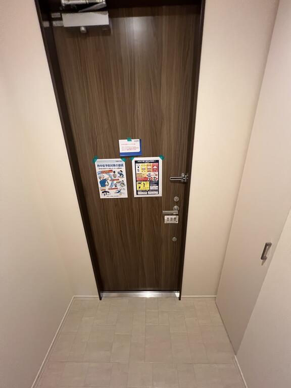 ラ ボヌールの玄関写真
