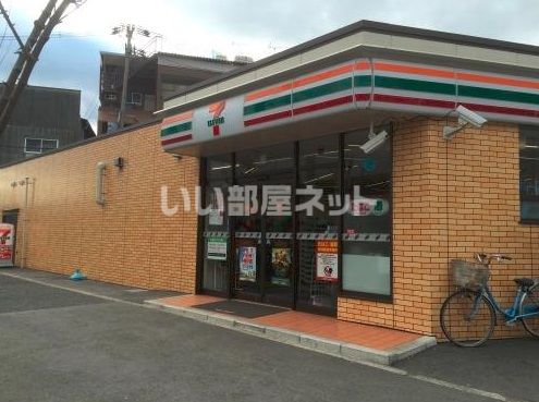 コンビニ　セブンイレブン俊徳町３丁目店（コンビニ）まで107m