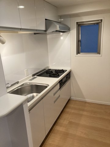 キッチン　※別部屋の参考写真です。