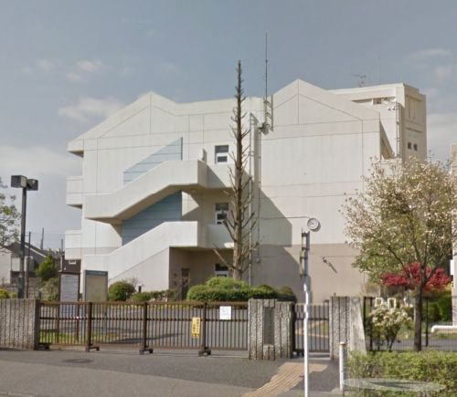 小学校　横浜市立つづきの丘小学校（小学校）まで1303m