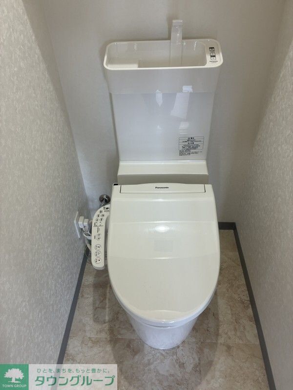東京メトロ副都心線 要町駅 徒歩5分 11階建 築32年のトイレ写真