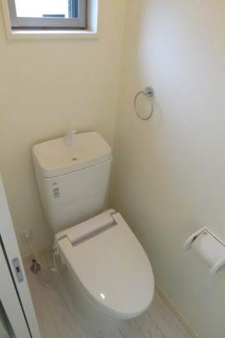 エアプレイス中板橋のトイレ写真