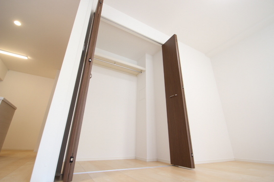 収納　※別部屋の写真です