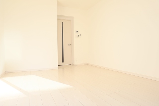 その他部屋・スペース　７．５帖洋室　白を基調としたお部屋