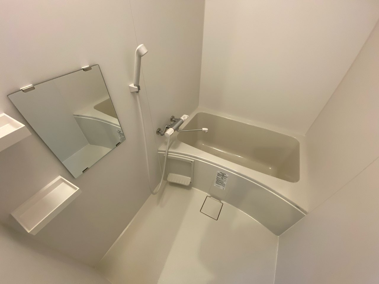 バス・シャワールーム　シンプルで使いやすい浴室です！