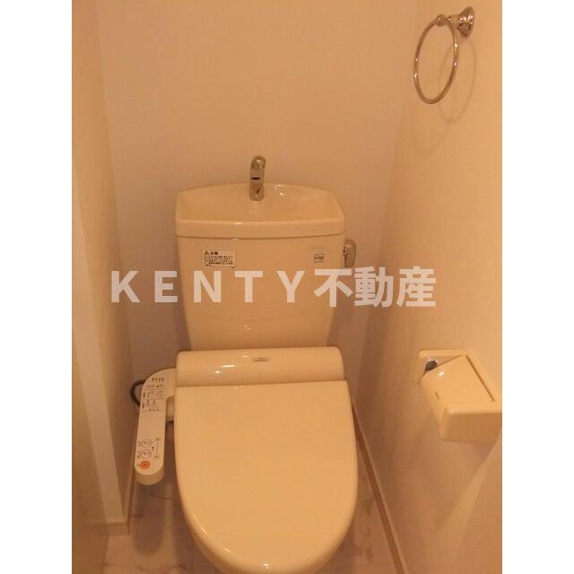 トイレ　落ち着いたトイレです