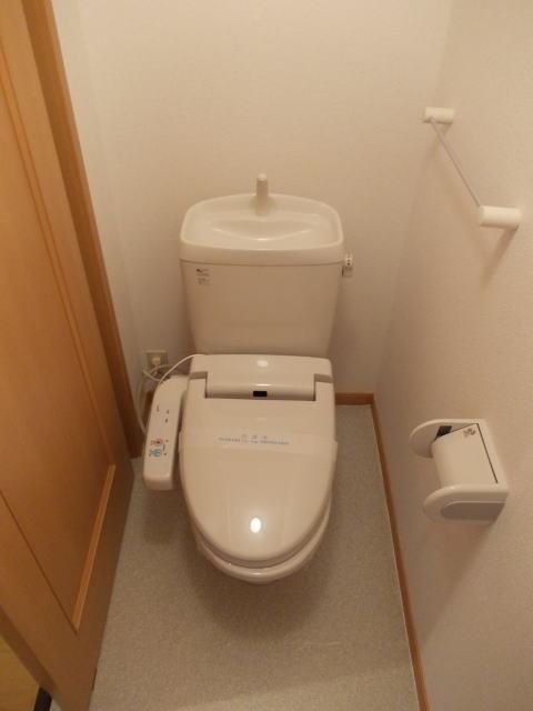 フィオーレ・Iのトイレ写真