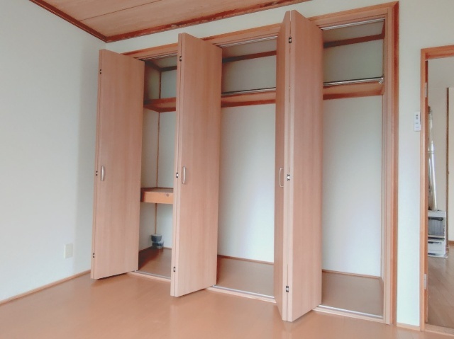 大川ハイムA棟の内装写真