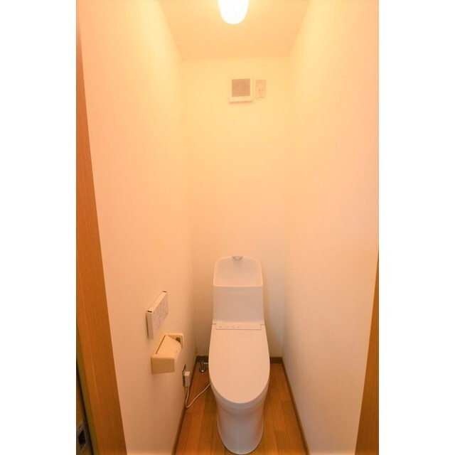 キングストンのトイレ写真