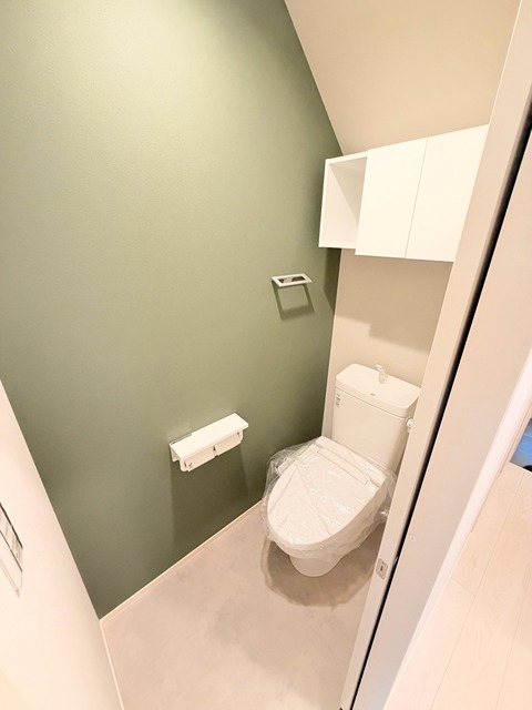 小戸1丁目13-9テラスハウスのトイレ写真