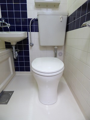 フラットKのトイレ写真