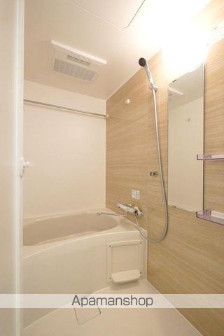 京急本線 平和島駅 徒歩7分 7階建 築6年のトイレ写真