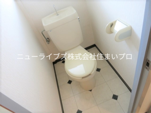 オスカー藤田のトイレ写真