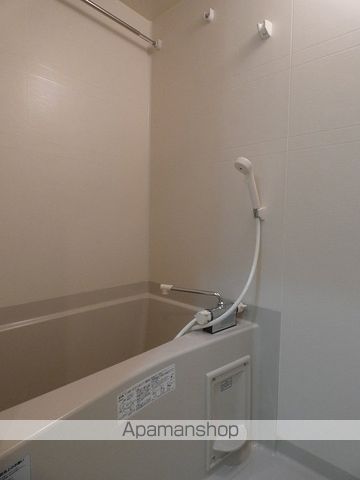 尾辻ビルの風呂写真