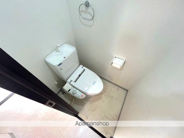 ＪＲ関西本線 奈良駅 徒歩3分 8階建 築21年のトイレ写真