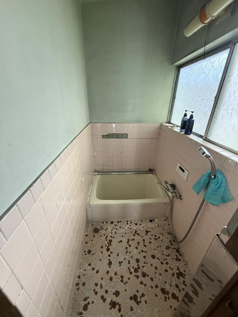 中央2丁目戸建ての風呂写真