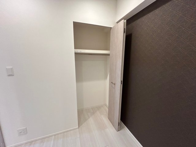 スプランディッド新大阪VIIの内装写真