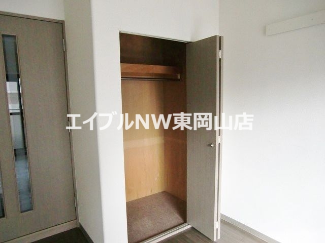 収納　同物件別部屋の写真です