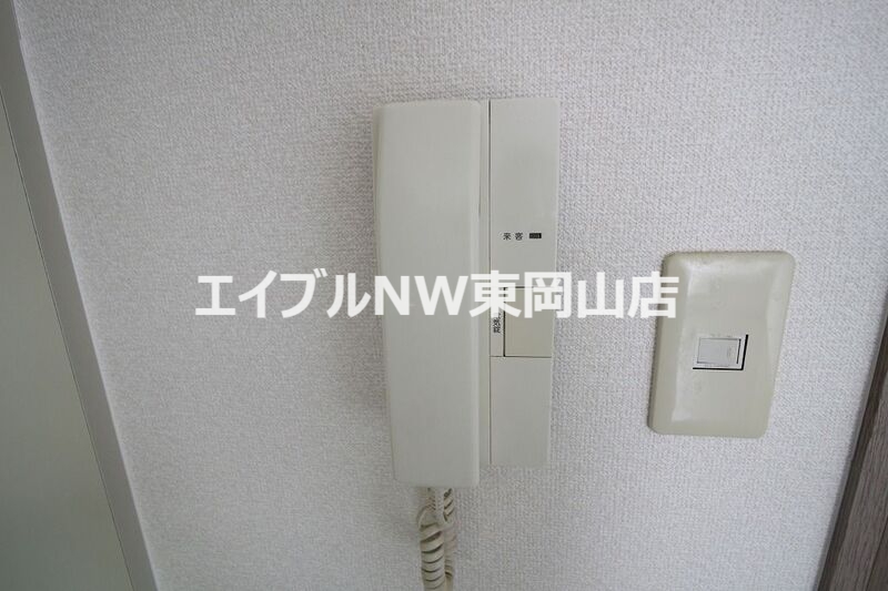 セキュリティ　同物件別部屋の写真です