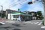 コンビニ　ファミリーマート 鶴見荒立店（コンビニ）まで596m
