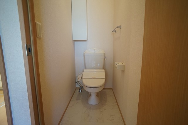トイレ　レーベンハウス桶川店へ　048-787-5511