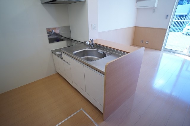 キッチン　レーベンハウス桶川店へ　048-787-5511