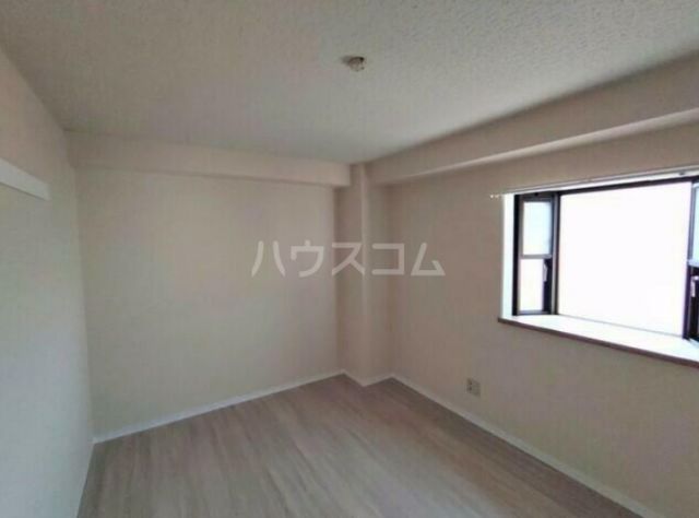 アレグレットフレールの内装写真