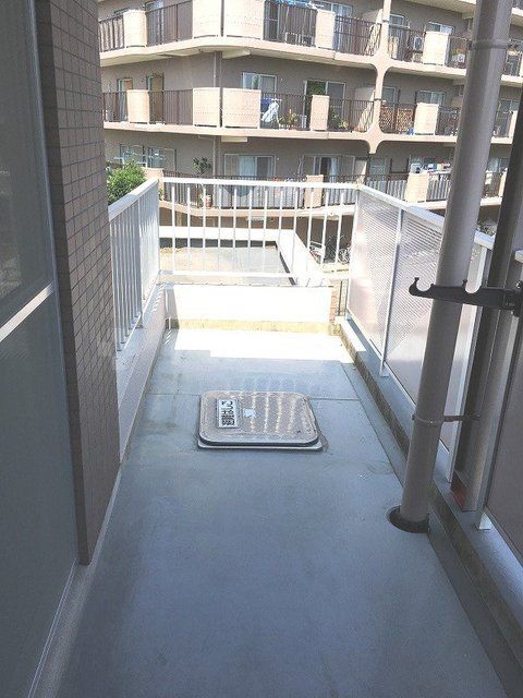 イーストヴィレッジ宮の前の内装写真