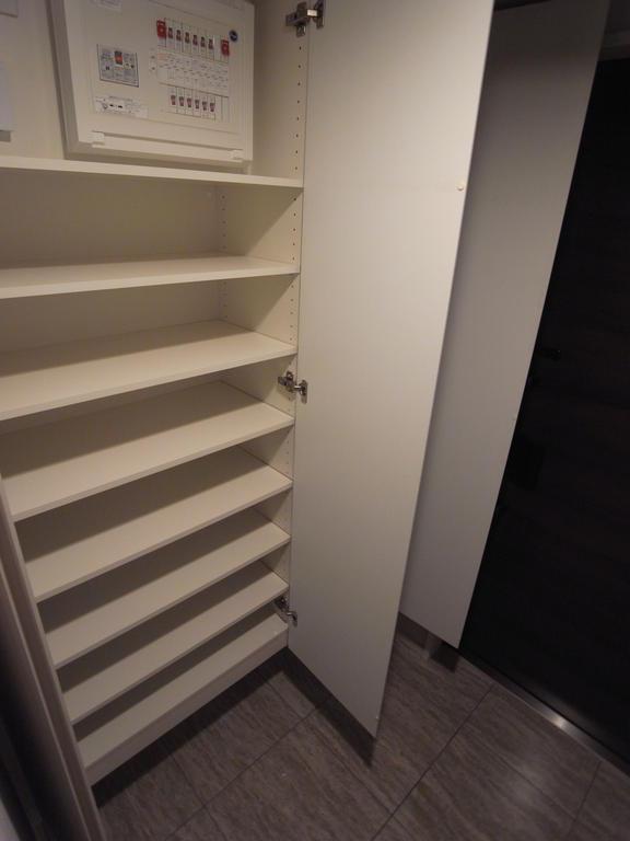 クレヴィアタワー大阪本町の玄関写真