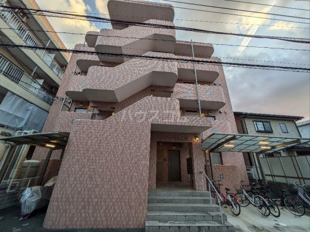 グラシアスの外観写真