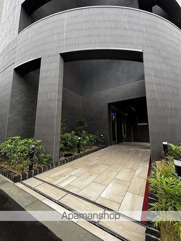 地下鉄御堂筋線 東三国駅 徒歩8分 14階建 築1年の外観写真