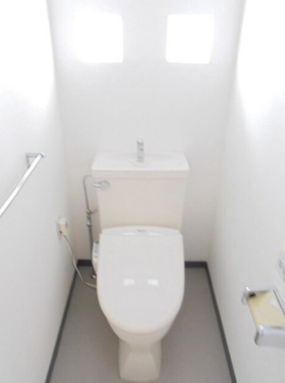 サリエンテSIビルのトイレ写真