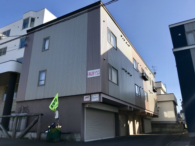 E・Mハウスの外観写真