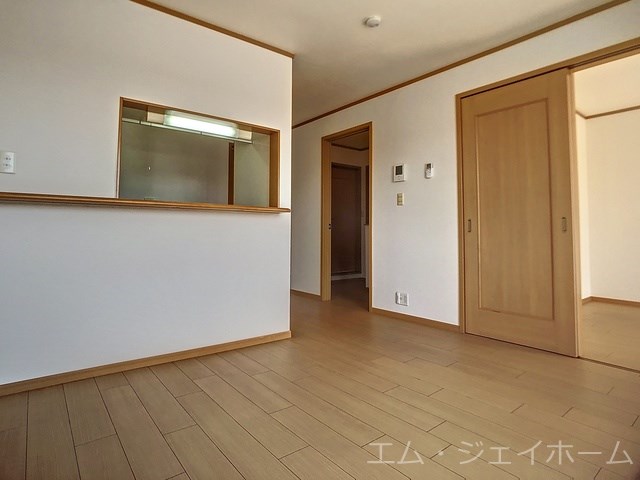 Little Forest Iの居間写真