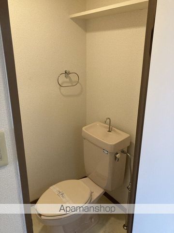 西鉄天神大牟田線 西鉄平尾駅 徒歩2分 9階建 築31年のトイレ写真