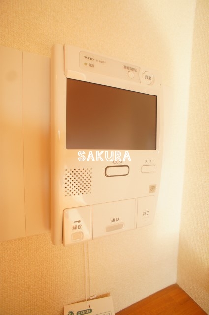 セキュリティ　女性の方でも安心のモニター付きオートロック♪